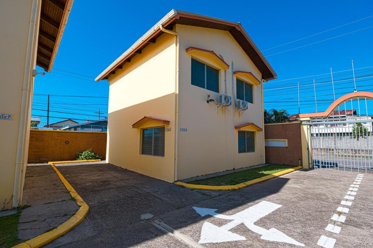 Villas Del Mar La Ceiba Buitenkant foto